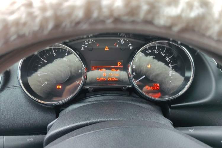 Used Peugeot 3008 2015 2.0L Automatic Trend Edition Instrument Cluster
