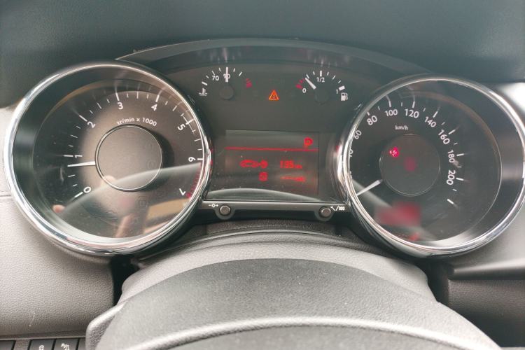 Used Peugeot 3008 2015 2.0L Automatic Classic Edition Instrument Cluster