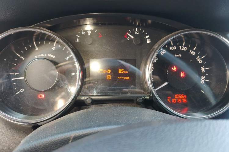 Used Peugeot 3008 2015 2.0L Manual Classic Edition Instrument Cluster