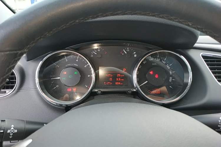 Used Peugeot 3008 2015 1.6THP Automatic Prestige Edition Instrument Cluster