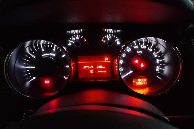 Used Peugeot 3008 2015 2.0L Automatic Trend Edition Instrument Cluster