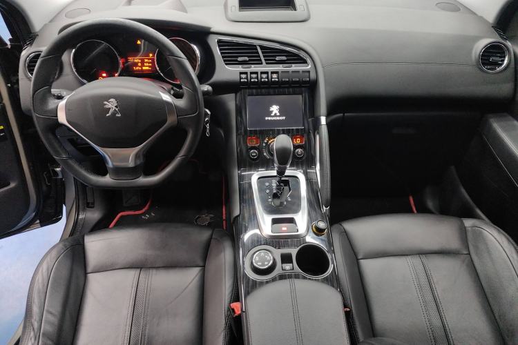Used Peugeot 3008 2015 1.6THP Automatic Prestige Edition Interior 3