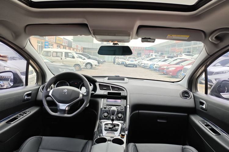 Used Peugeot 3008 2015 2.0L Automatic Classic Edition Interior 6