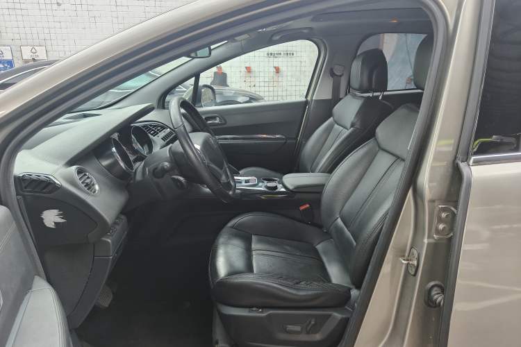Used Peugeot 3008 2015 1.6THP Automatic Prestige Edition Left Front Seat