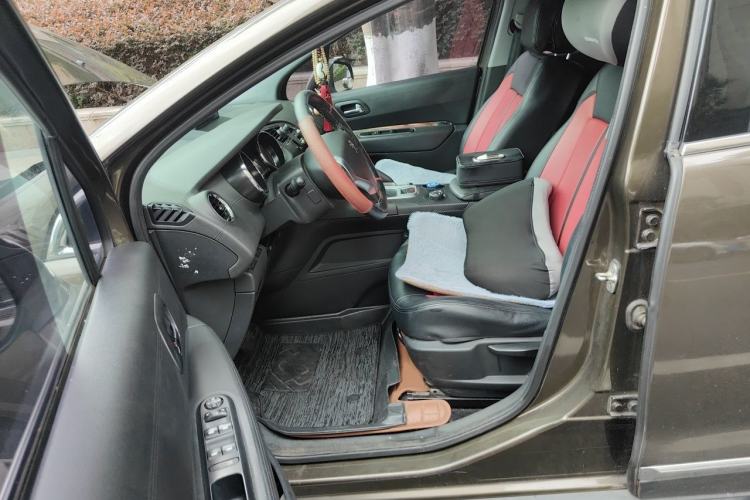 Used Peugeot 3008 2015 1.6THP Automatic Classic Edition Left Front Seat