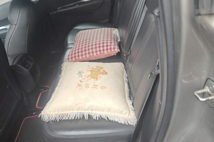 Used Peugeot 3008 2015 1.6THP Automatic Trend Edition Left Rear Seat
