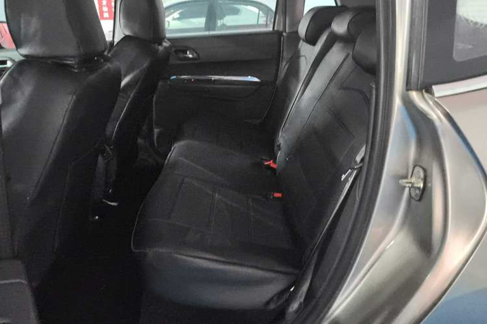 Used Peugeot 3008 2015 2.0L Automatic Trend Edition Left Rear Seat