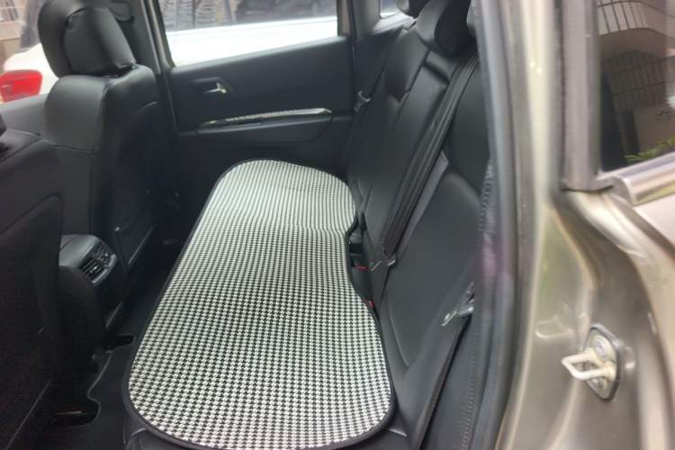 Used Peugeot 3008 2015 1.6THP Automatic Classic Edition Left Rear Seat