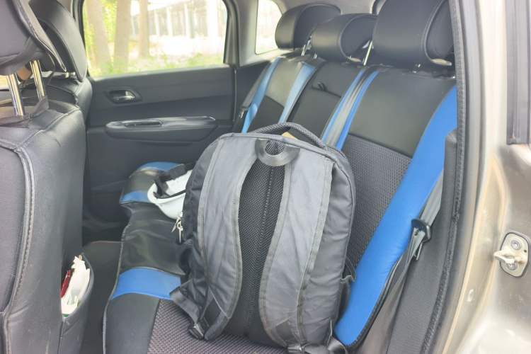 Used Peugeot 3008 2015 1.6THP Automatic Classic Edition Left Rear Seat