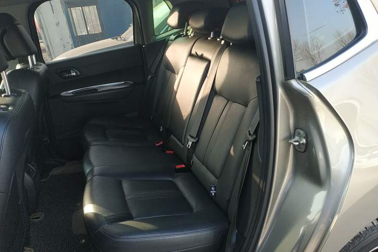 Used Peugeot 3008 2015 1.6THP Automatic Prestige Edition Left Rear Seat