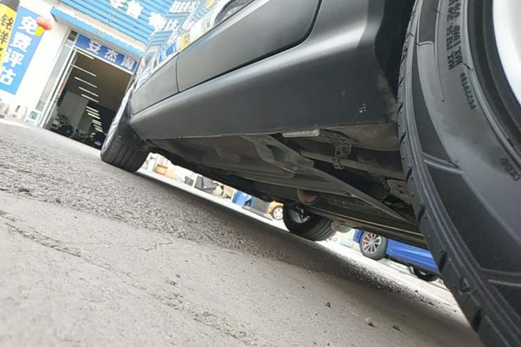 Used Peugeot 3008 2015 1.6THP Automatic Prestige Edition Left Side Sill