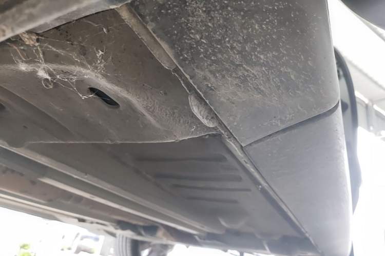 Used Peugeot 3008 2015 2.0L Automatic Trend Edition Left Side Sill