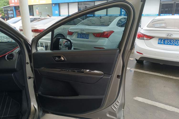 Used Peugeot 3008 2015 2.0L Manual Classic Edition Right Front Door Interior
