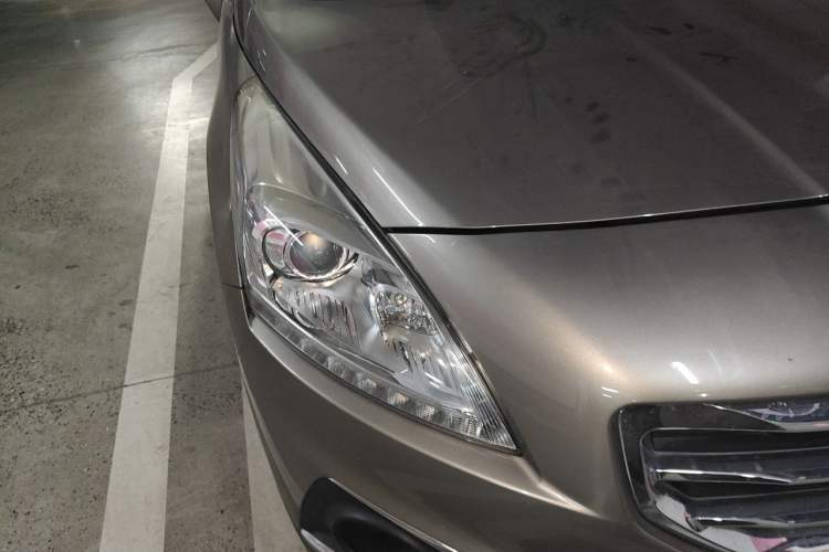 Used Peugeot 3008 2015 1.6THP Automatic Prestige Edition Right Front Headlight