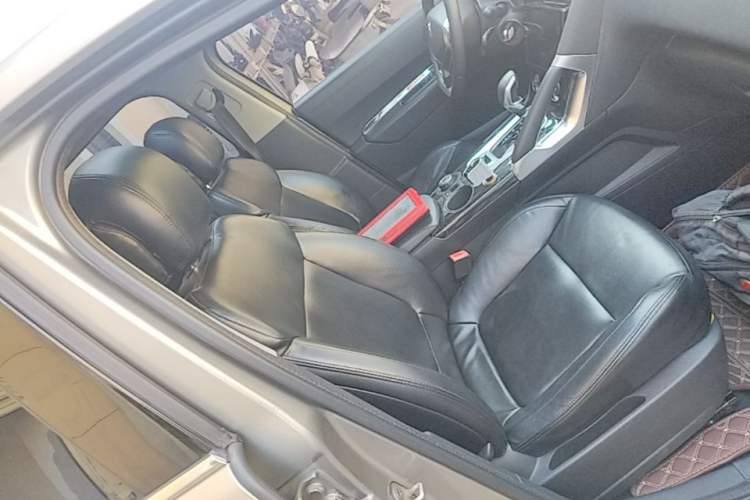 Used Peugeot 3008 2015 1.6THP Automatic Classic Edition Right Front Seat
