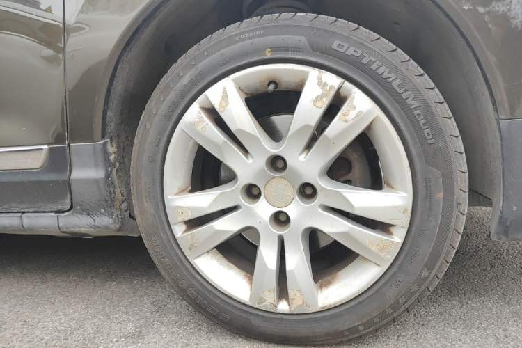 Used Peugeot 3008 2015 2.0L Automatic Trend Edition Right Front Wheel Hub