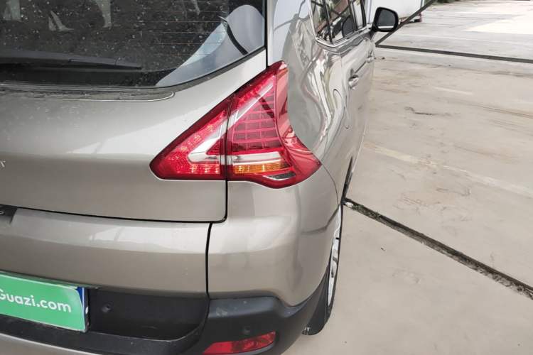 Used Peugeot 3008 2015 2.0L Automatic Trend Edition Right Rear Taillight