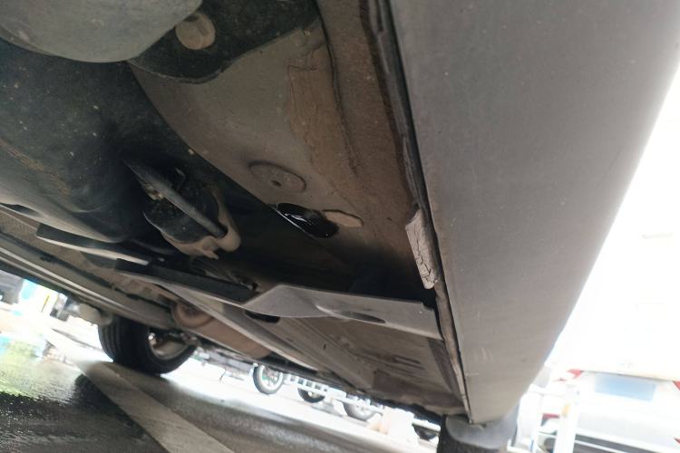 Used Peugeot 3008 2015 2.0L Manual Classic Edition Right Side Sill