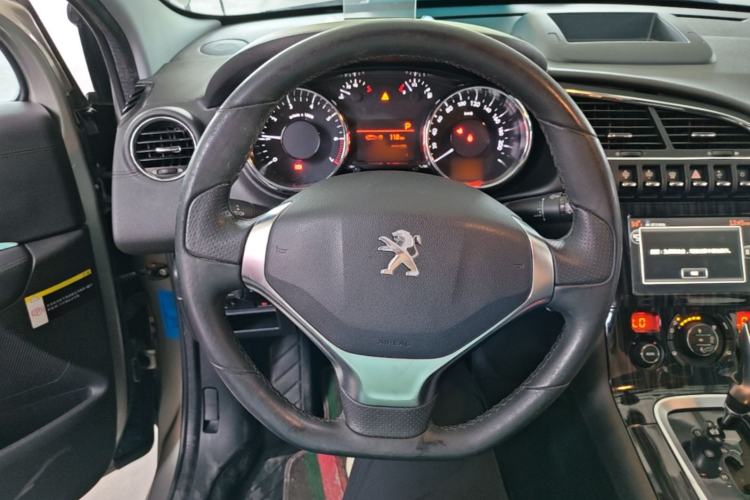 Used Peugeot 3008 2015 1.6THP Automatic Prestige Edition Steering Wheel