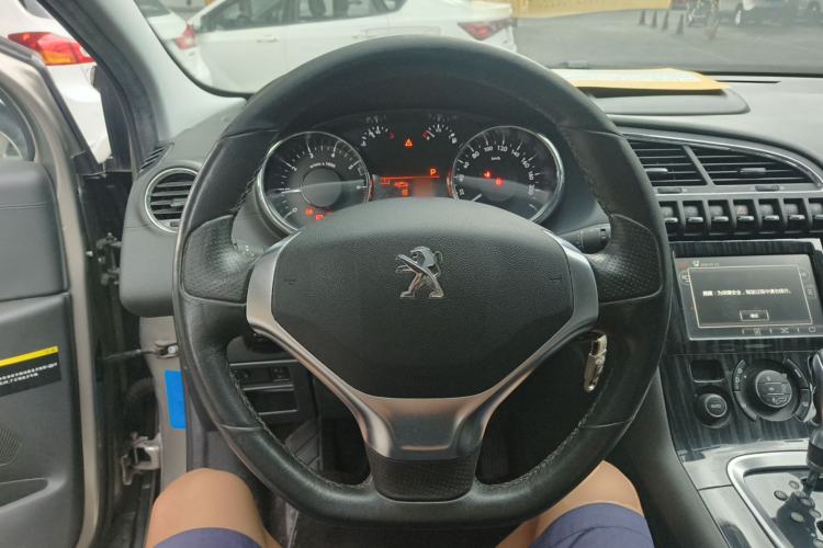 Used Peugeot 3008 2015 1.6THP Automatic Prestige Edition Steering Wheel
