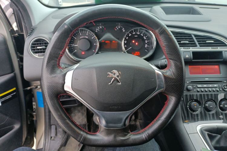 Used Peugeot 3008 2015 2.0L Manual Classic Edition Steering Wheel