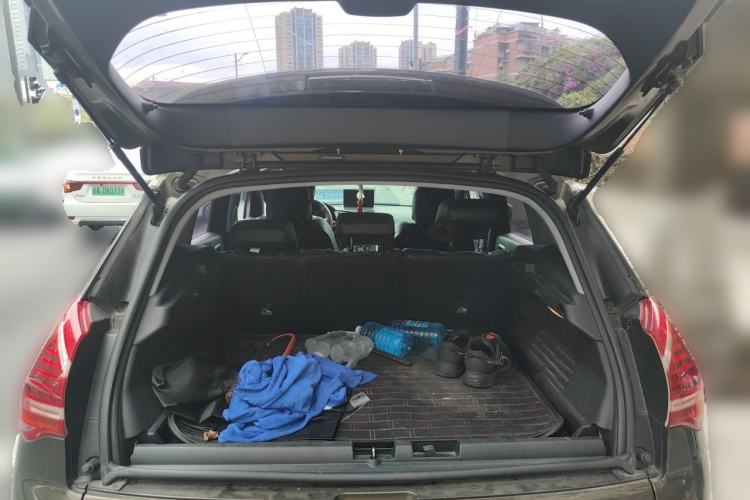 Used Peugeot 3008 2015 1.6THP Automatic Classic Edition Trunk