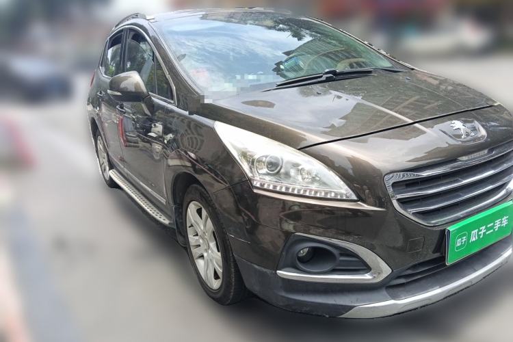 Used Peugeot 3008 2015 1.6THP Automatic Classic Edition Front Right 45 Deg