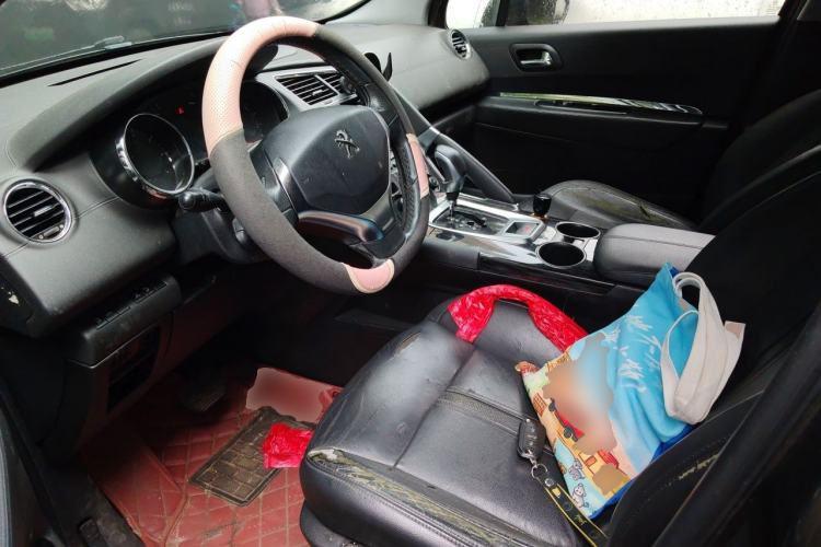 Used Peugeot 3008 2015 2.0L Automatic Trend Edition Driver Seat