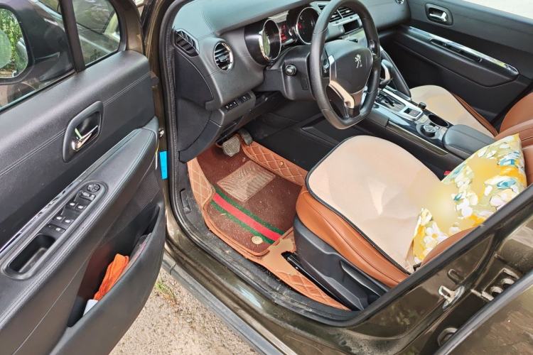 Used Peugeot 3008 2015 1.6THP Automatic Classic Edition Driver Seat