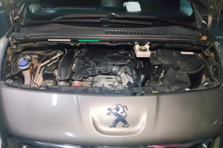 Used Peugeot 3008 2015 1.6THP Automatic Classic Edition Engine Bay