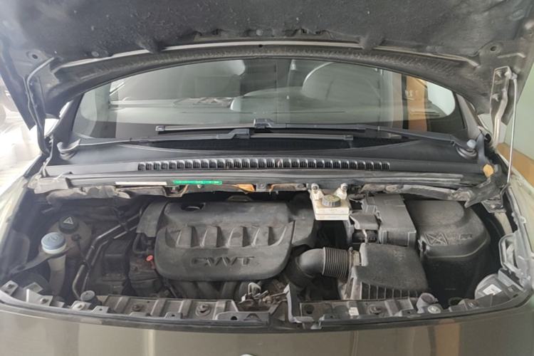 Used Peugeot 3008 2015 2.0L Automatic Trend Edition Engine Bay