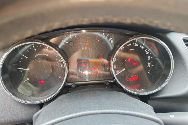 Used Peugeot 3008 2015 2.0L Automatic Trend Edition Instrument Cluster