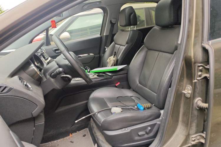 Used Peugeot 3008 2015 2.0L Automatic Trend Edition Left Front Seat