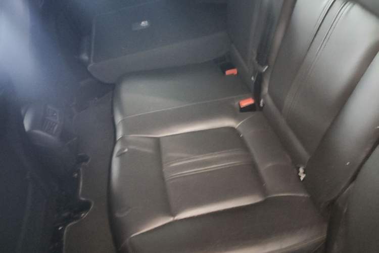 Used Peugeot 3008 2015 2.0L Automatic Trend Edition Left Rear Seat