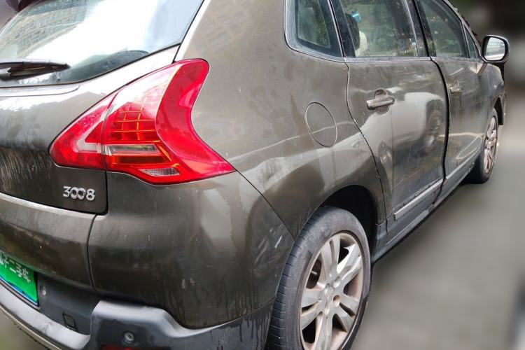 Used Peugeot 3008 2015 2.0L Automatic Trend Edition Rear Right 45 Deg