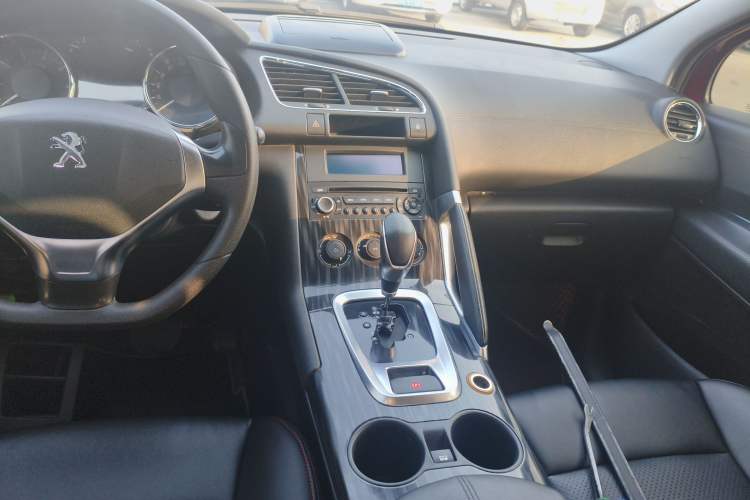 Used Peugeot 3008 2015 2.0L Automatic Classic Edition Audio And AC Panel