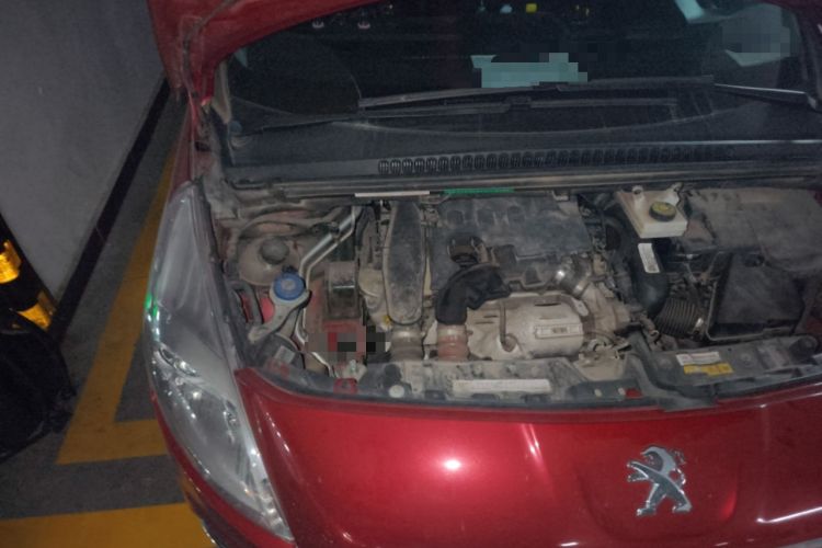 Used Peugeot 3008 2015 1.6THP Automatic Prestige Edition Engine Bay Right