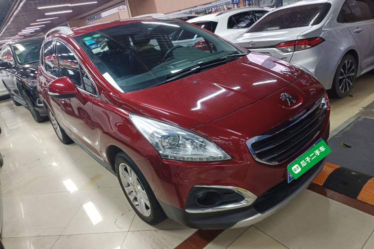 Used Peugeot 3008 2015 2.0L Automatic Trend Edition Front Right 45 Deg