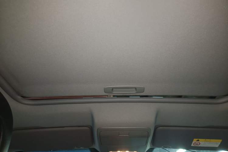 Used Peugeot 3008 2015 2.0L Automatic Trend Edition Headliner
