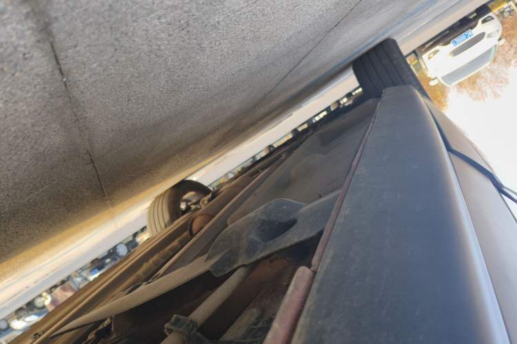 Used Peugeot 3008 2015 2.0L Automatic Classic Edition Left Side Sill