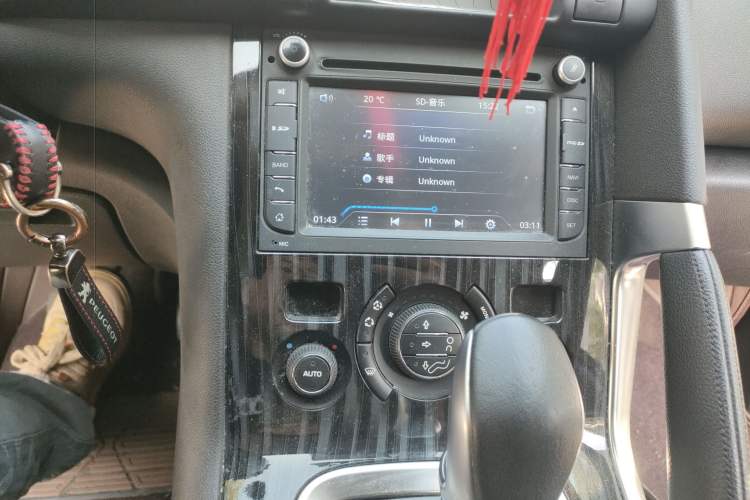 Used Peugeot 3008 2015 1.6THP Automatic Trend Edition Audio And AC Panel