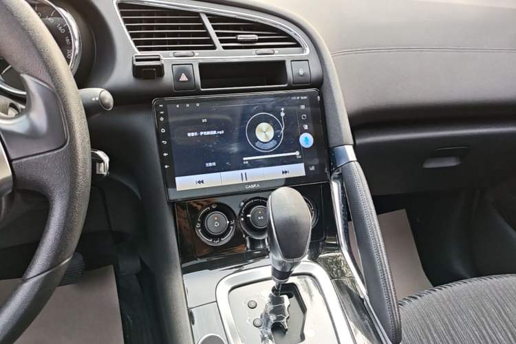 Used Peugeot 3008 2015 2.0L Automatic Classic Edition Audio And AC Panel