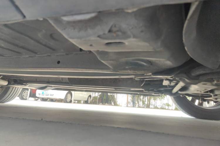 Used Peugeot 3008 2015 2.0L Automatic Trend Edition Chassis Rear Right