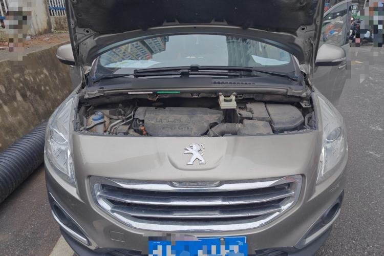 Used Peugeot 3008 2015 2.0L Automatic Classic Edition Engine Bay