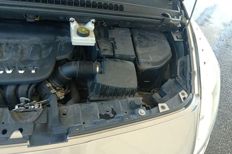 Used Peugeot 3008 2015 2.0L Automatic Trend Edition Engine Bay Left