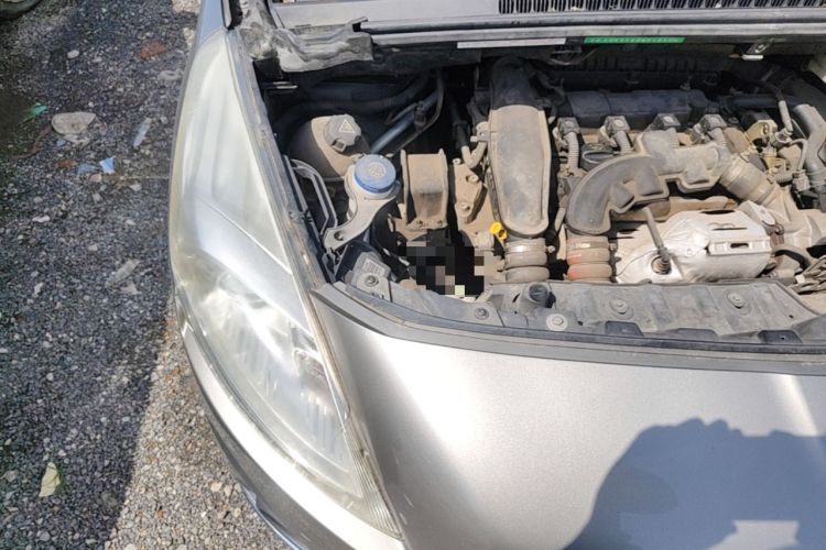Used Peugeot 3008 2015 1.6THP Automatic Trend Edition Engine Bay Right