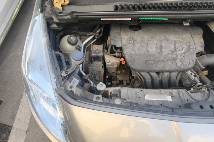 Used Peugeot 3008 2015 2.0L Automatic Classic Edition Engine Bay Right