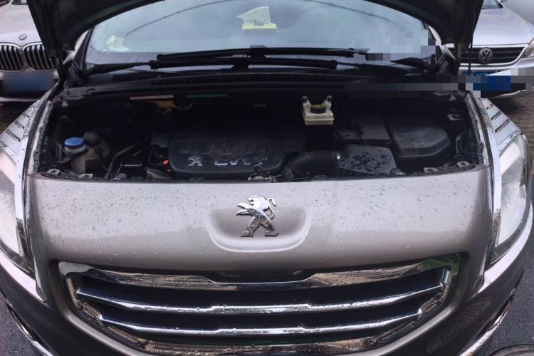 Used Peugeot 3008 2015 2.0L Automatic Trend Edition Engine Bay