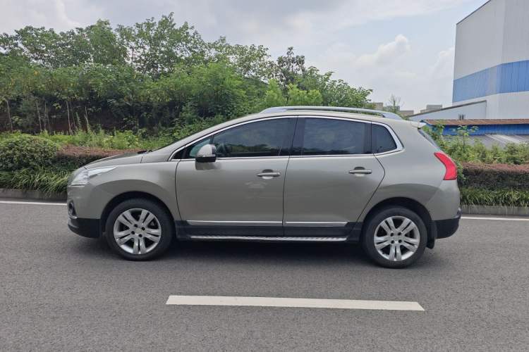 Used Peugeot 3008 2015 2.0L Automatic Trend Edition Exterior 6