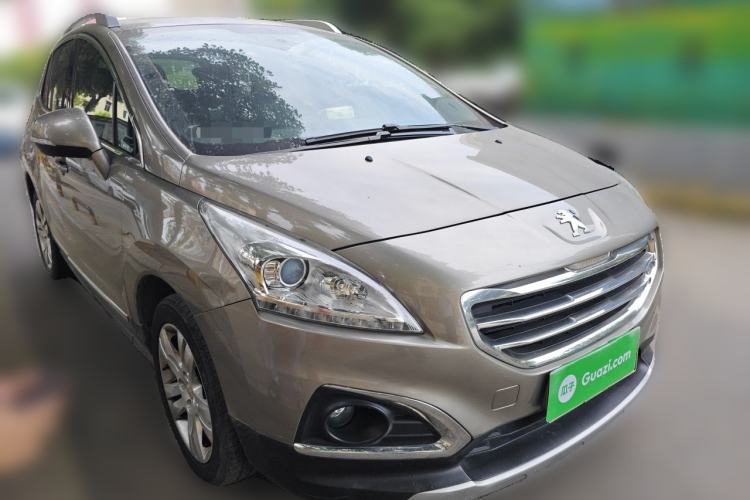 Used Peugeot 3008 2015 2.0L Automatic Trend Edition Front Right 45 Deg
